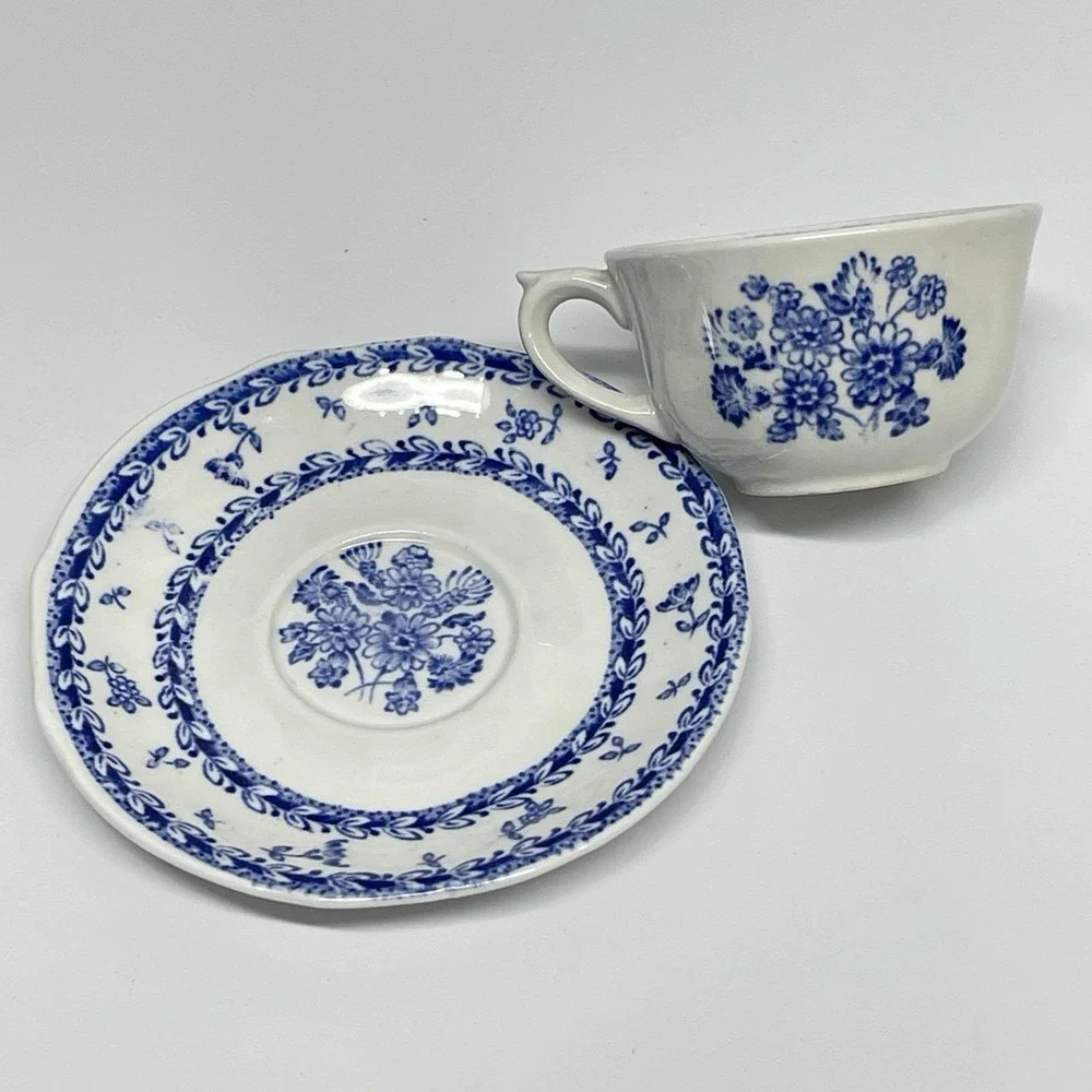 Vintage Arabia Finland Blue Finn Flowers‎ Demitasse Cup And Saucer Discontinued